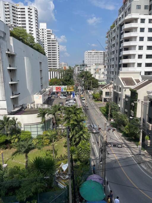 Delightful Condo In Central Location At Sukhumvit 49 กรุงเทพมหานคร ภายนอก รูปภาพ